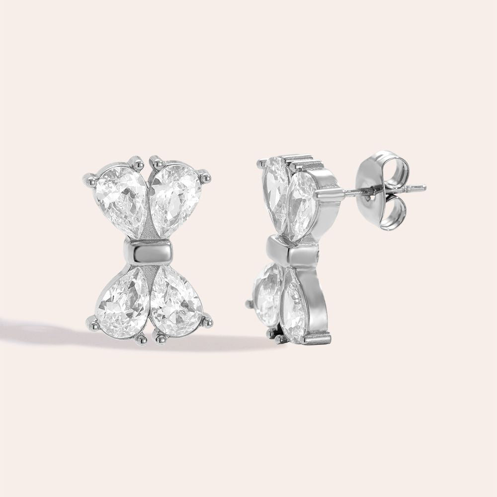Fancy diamond bowtie oorbellen